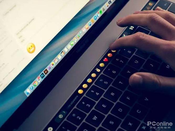 MACBOOK黑屏如何办图标