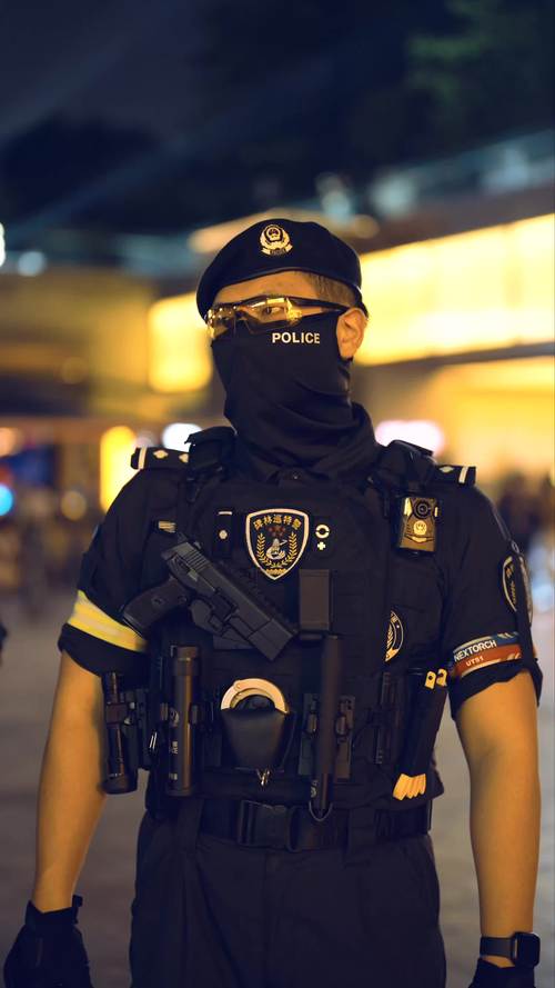 超级巡警TXT下载