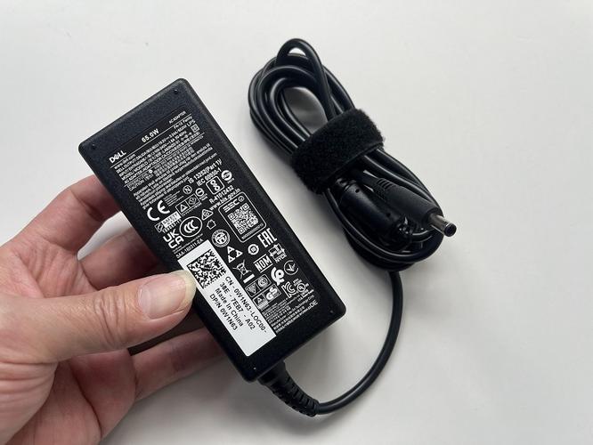 戴尔笔记本电脑充电器通用吗