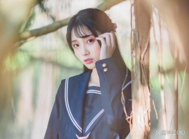 女生说自己没啥好看的咋回图标