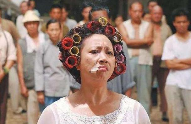 包租婆收房租图片图标