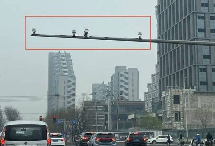 摄像头显示被占用