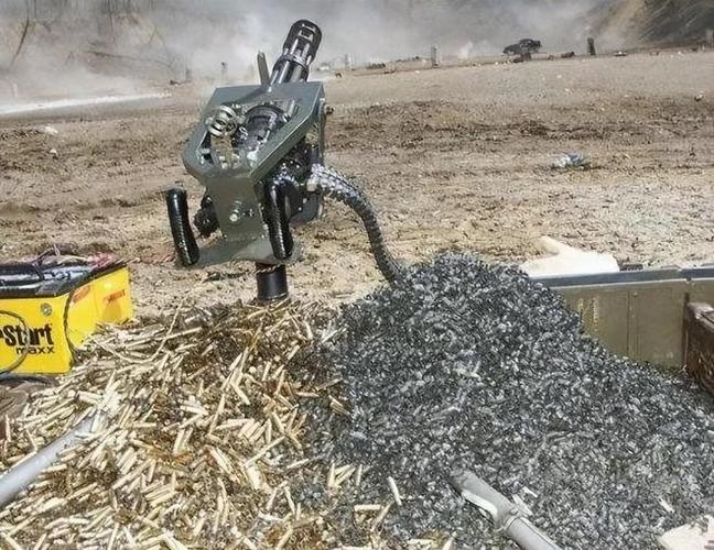 m134可以手持吗