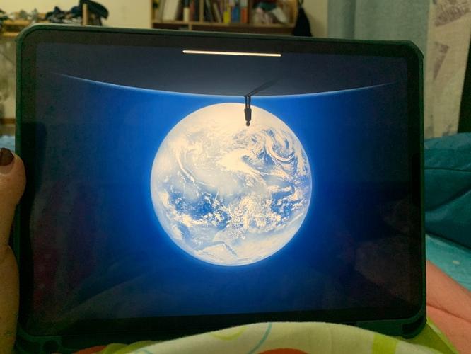 ipad死机了屏幕动不了