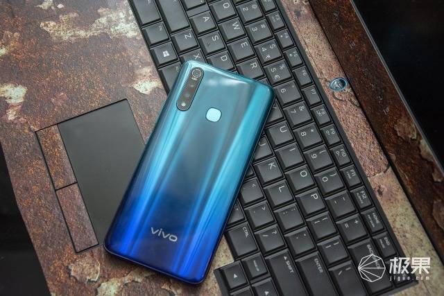 vivob-d9电池什么型号手机