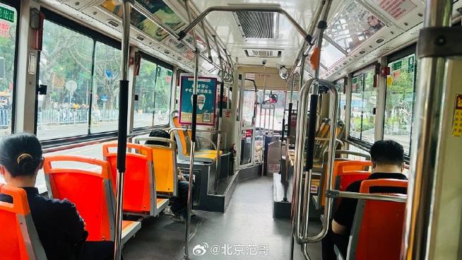 到广州火车站坐几路公交车