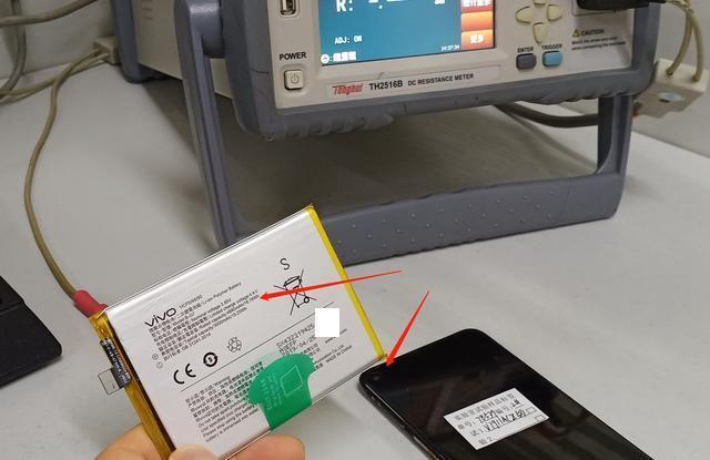 vivo20能不能装内存卡