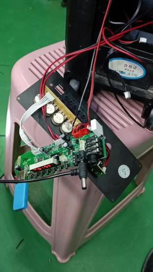 拉杆音响功放板维修