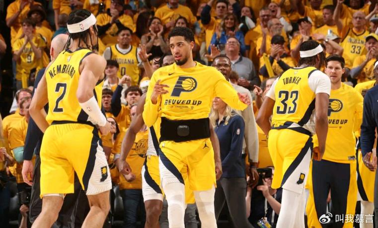 nba步行者图标