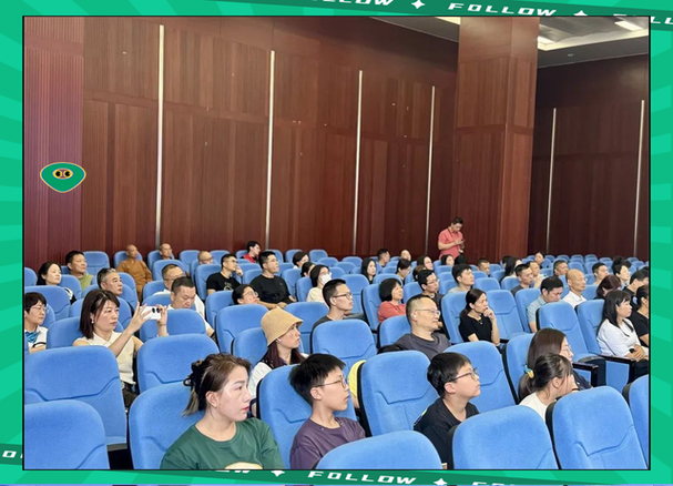 ai培训一般多少钱图标