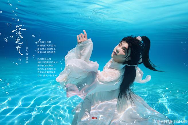 屏幕按压有水波纹不消失