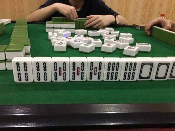 手机麻将老是输,是号废了吗