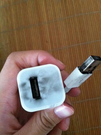 充电宝充电的时候滋滋响怎么回事