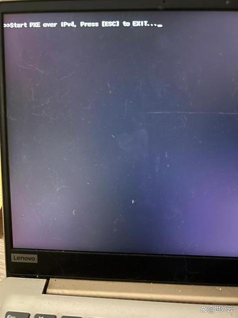 dell电脑开机后黑屏进入不了桌面