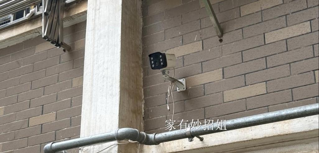 监控别人家门口犯法吗