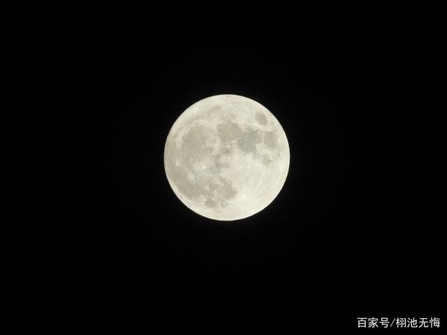 一加7Pro拍月亮