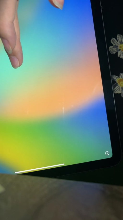 ipadpro屏幕按压有水波纹