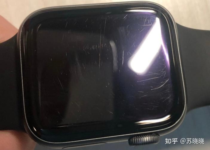 屏幕塑料边框刮花