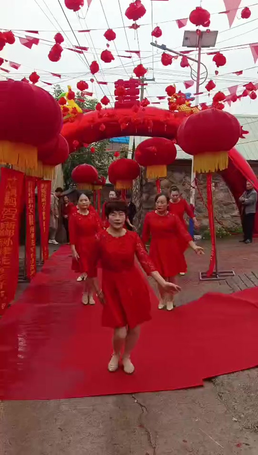 红色嫁衣歌曲原版