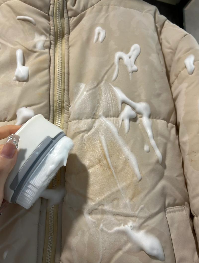 羽绒棉服可以脱水吗