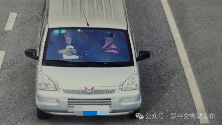 能看见双方的摄像头