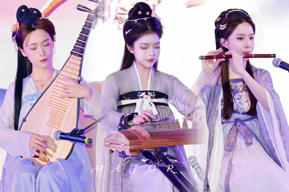 世上唯一的花女子十二乐坊图标