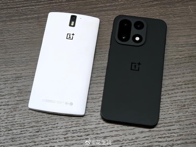 一加手机换后盖多少钱