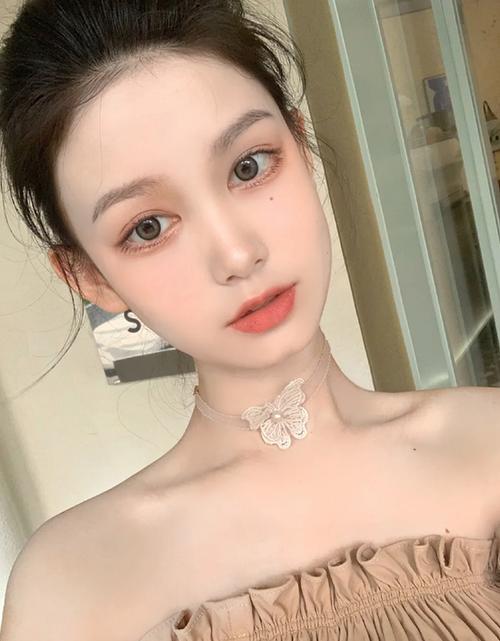 长相显小的人玄学解释