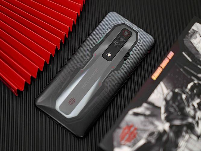 红魔手机怎么强制关机