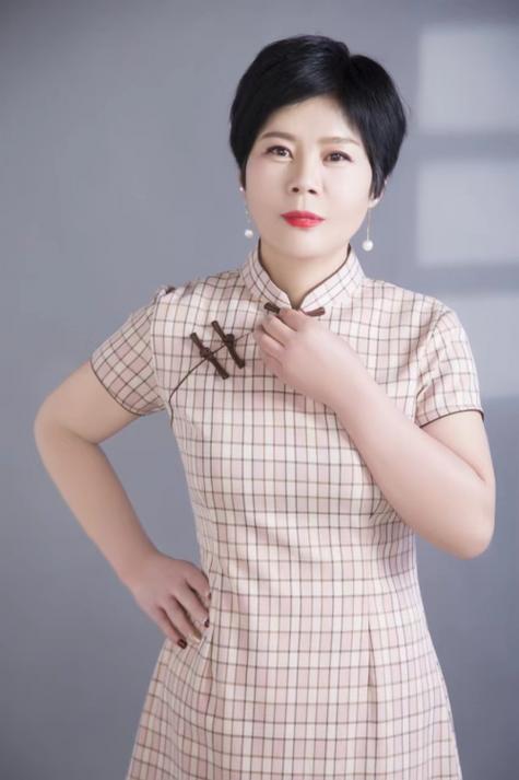 我是名模妈妈经纪人1.5图标