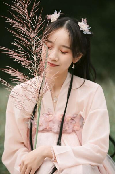 江湖浪荡醉梦一场是什么歌