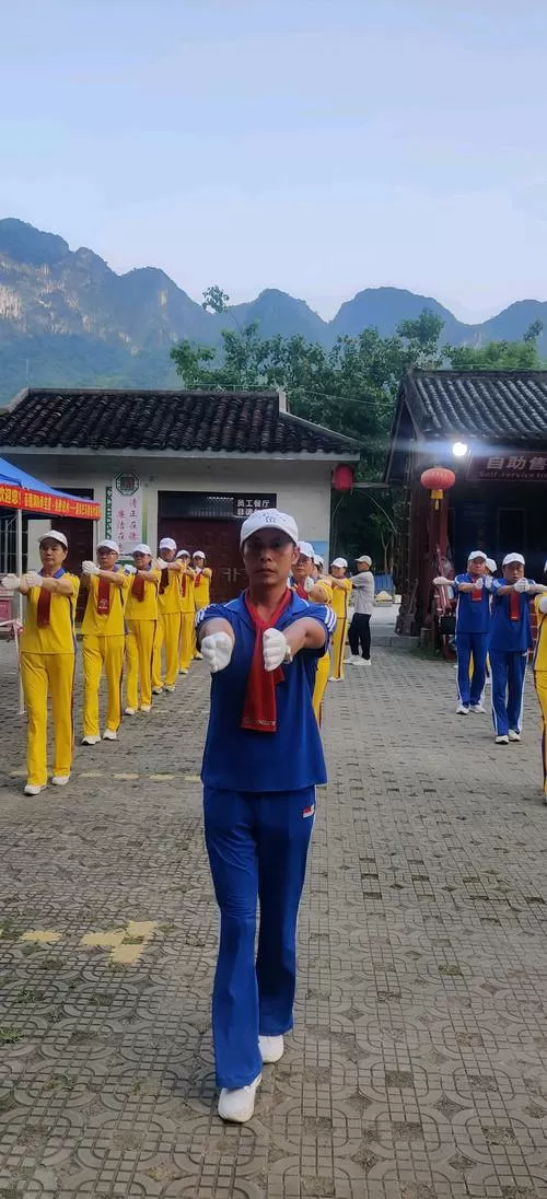 佳木斯快乐舞步十二套完整版图标