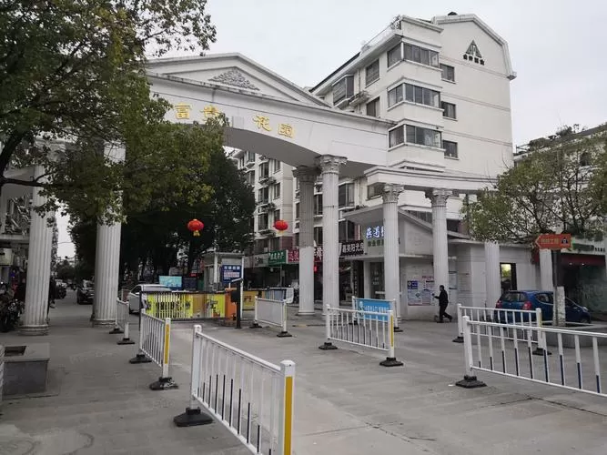昆山富贵花园建了多久