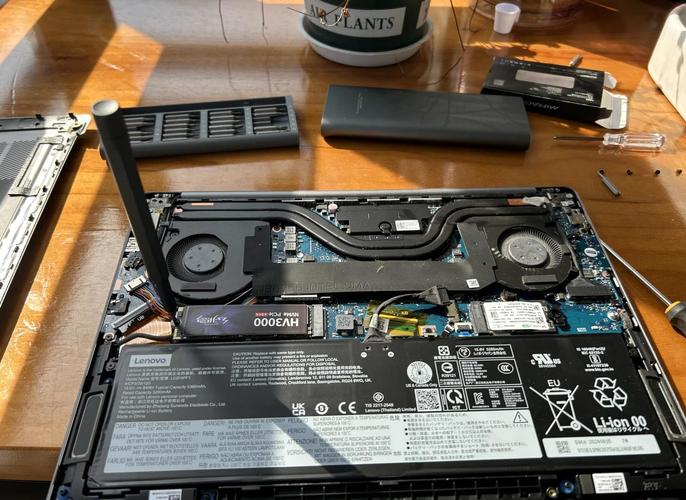 联想笔记本电脑后盖怎么拆图标