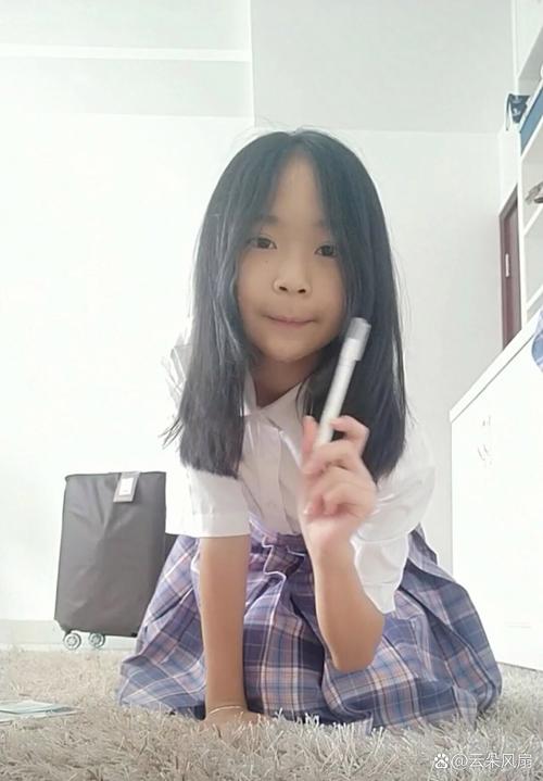 14岁初中生张婉莹暑假作业紫薇最新无限金币版图标
