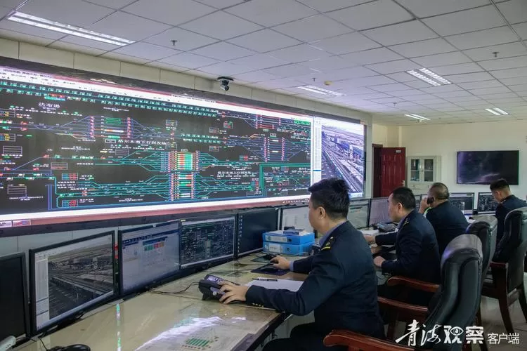 火车司机调度对话视频