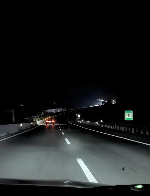 可保存的夜路开车视频图标